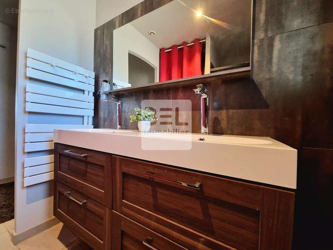 Maison à ROCHEFORT-DU-GARD