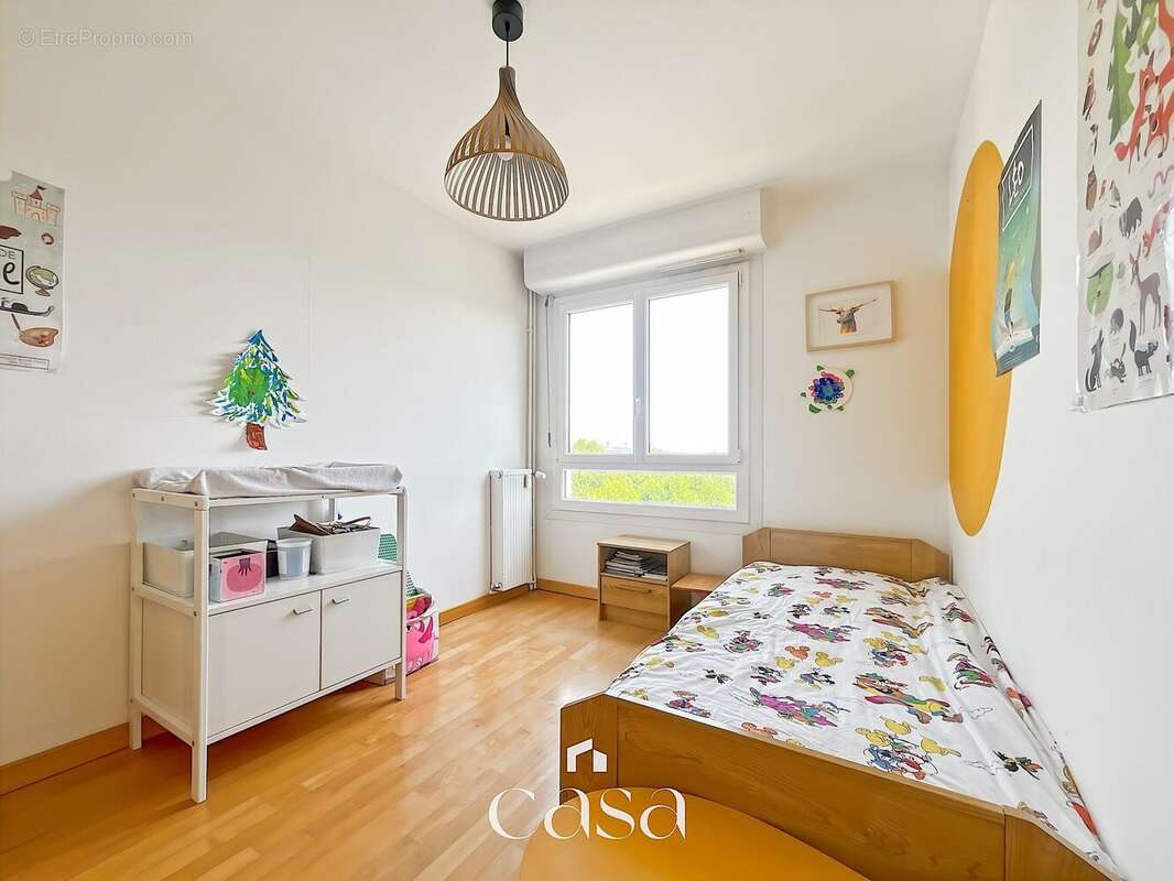 Appartement 85 m² à Caen  - photo 7
