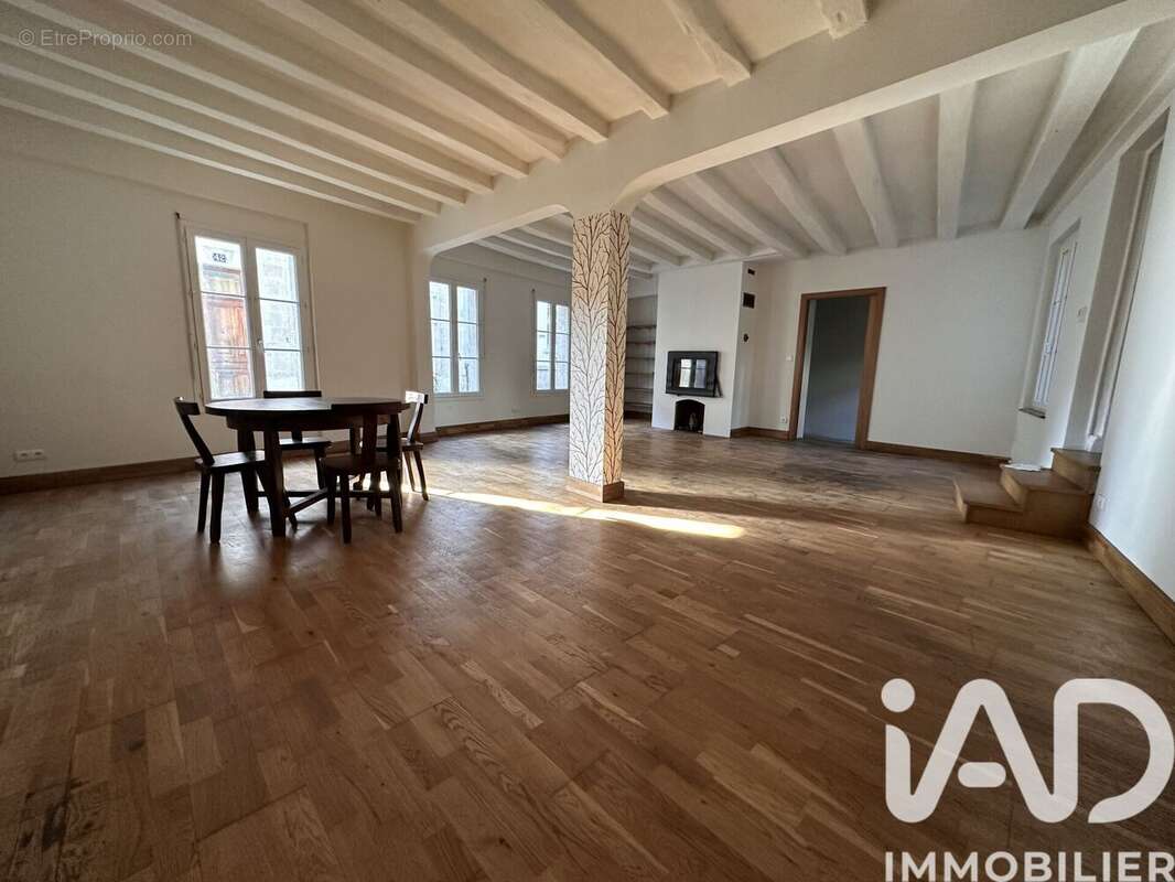 Photo 5 - Maison à LA CHARTRE-SUR-LE-LOIR