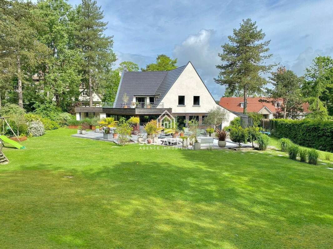 Maison 254 m² à Neufchatel-Hardelot  - photo 2