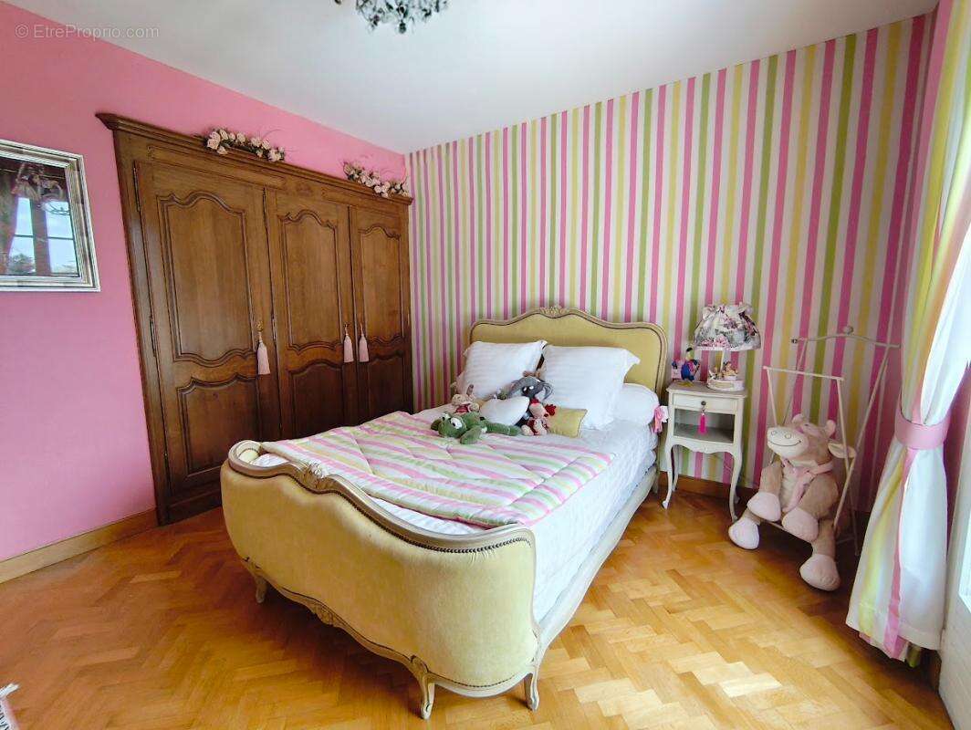 Maison à MONTMIRAIL