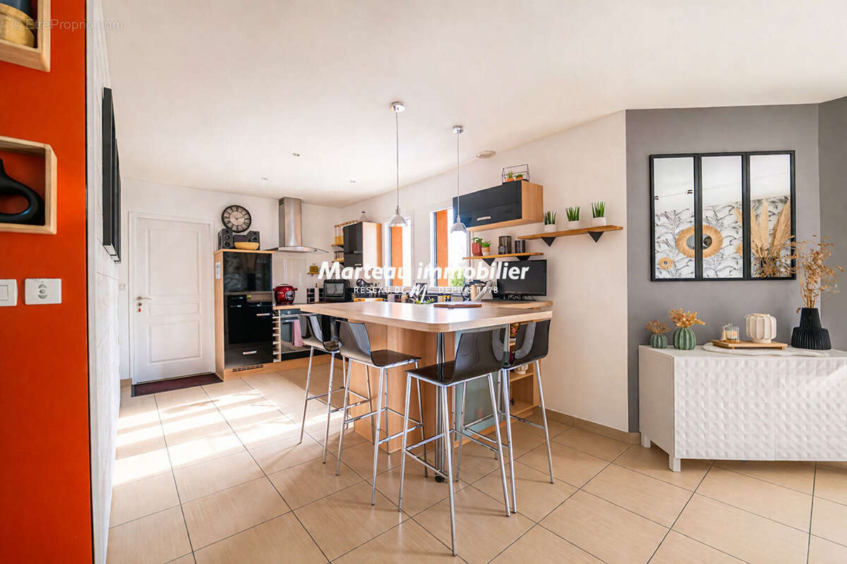 Maison à ARDENAY-SUR-MERIZE