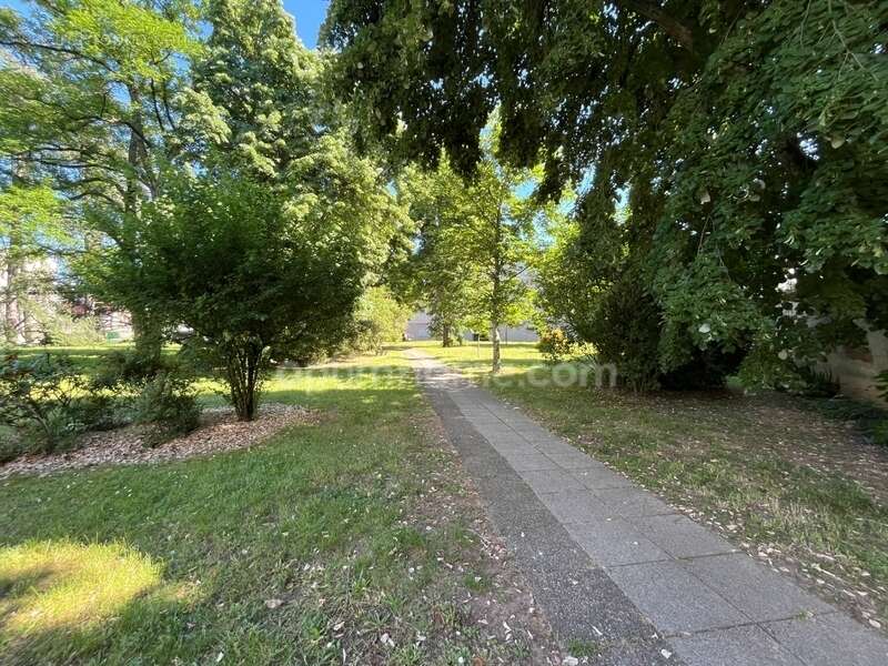 Appartement à MEYZIEU