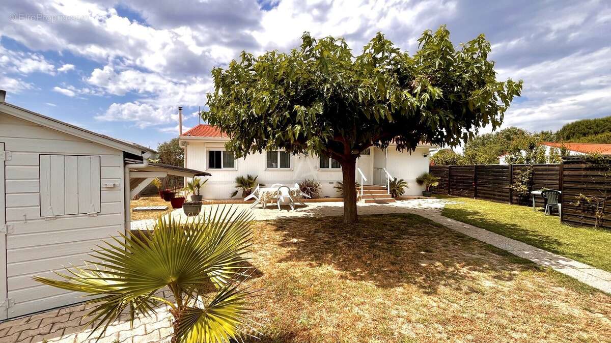 Maison à VIAS