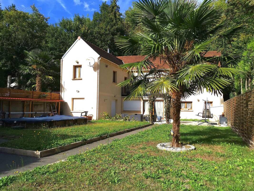 Photo 1 - Maison à ENNERY