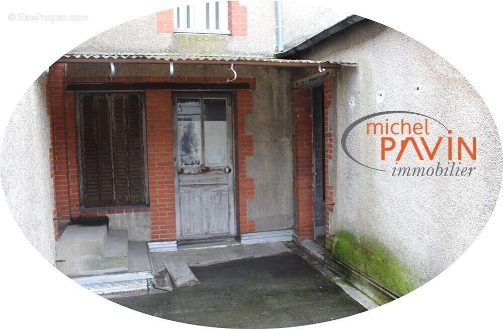 Appartement à LA GUERCHE-SUR-L'AUBOIS