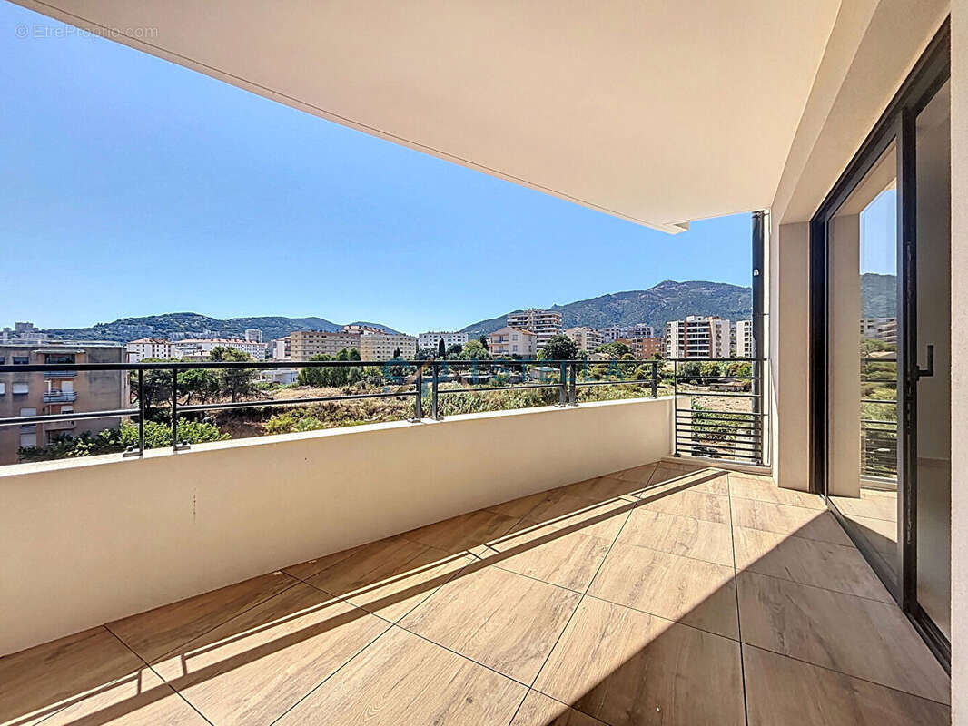 Appartement T3 lumineux - Résidence Althéa - photo 3