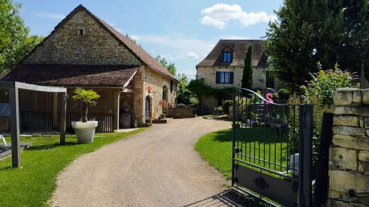 Ensemble immobilier proche de Brive - photo 2