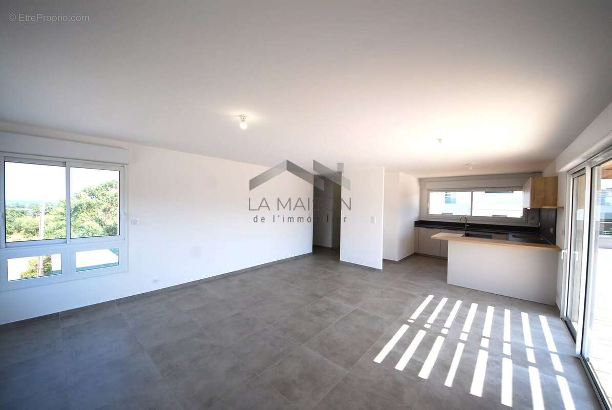 Appartement T4 Neuf - photo 9