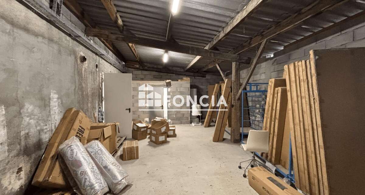 Commerce à DIGNE-LES-BAINS