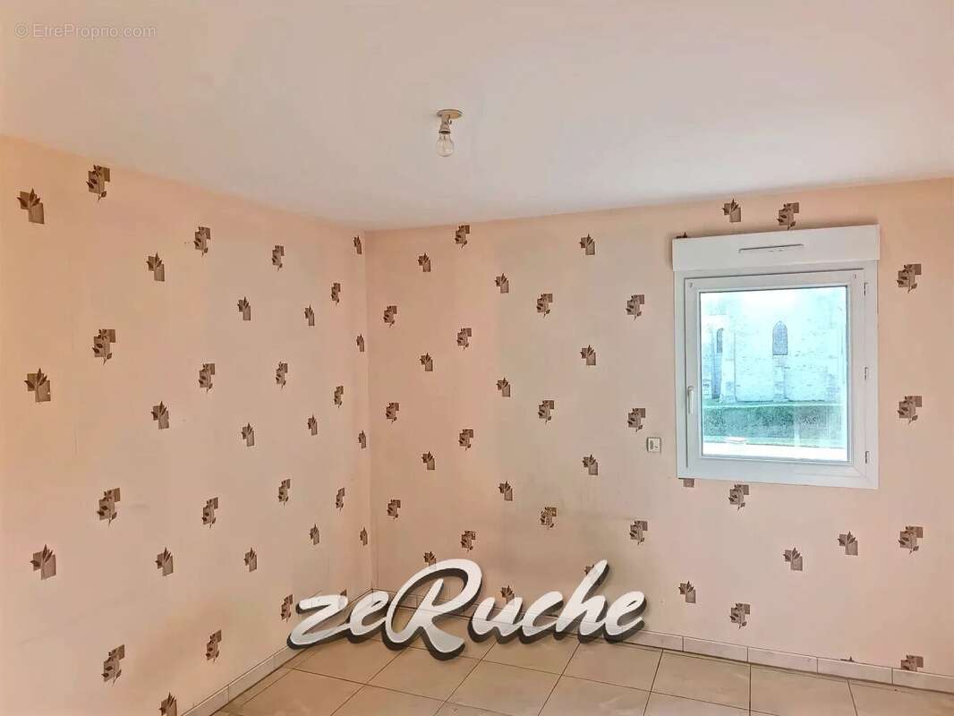 Maison à SAINT-COME-DE-FRESNE