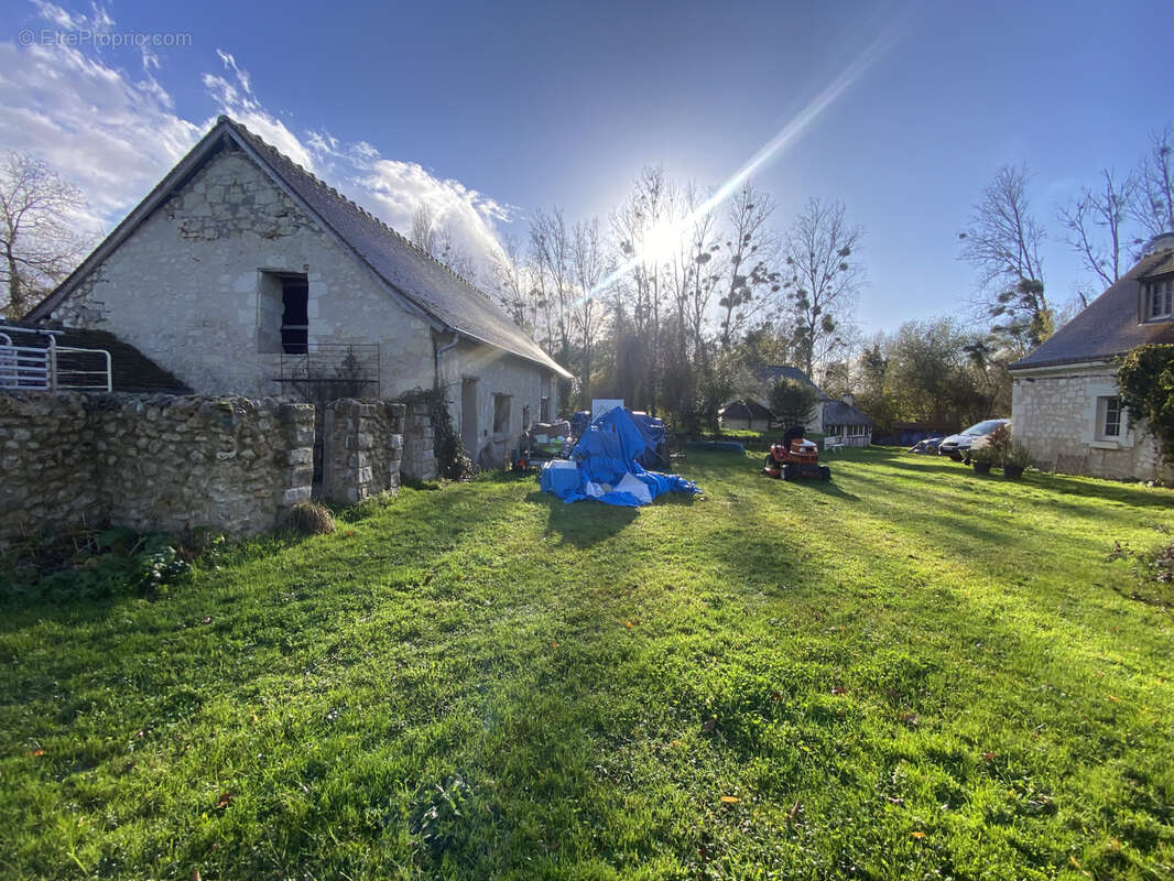 Maison à VERNANTES