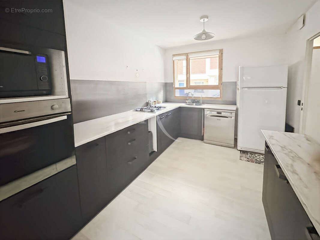 Maison à JOUY-LE-MOUTIER