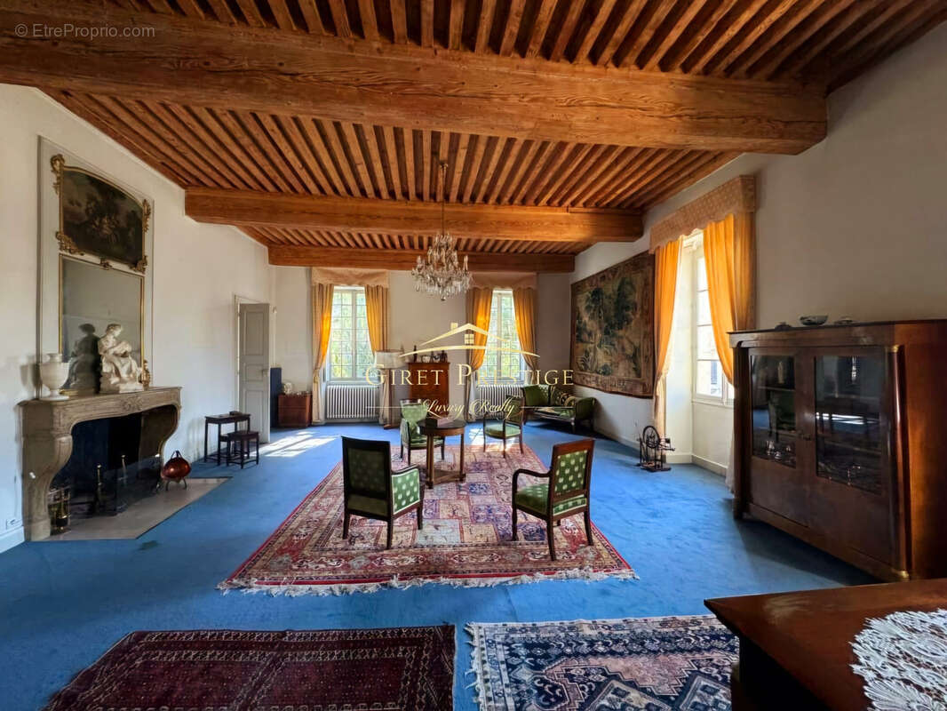 Maison à BELLEY
