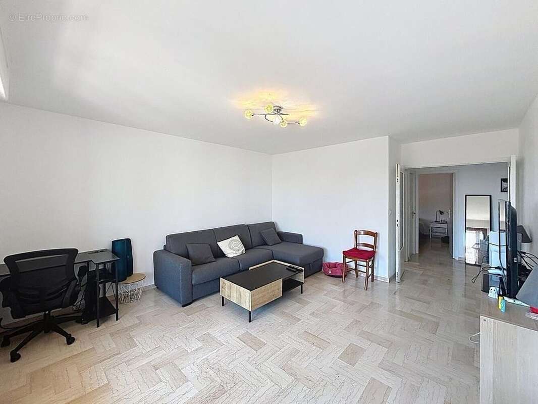 Appartement 68 m² à Sanary-Sur-Mer  - photo 2