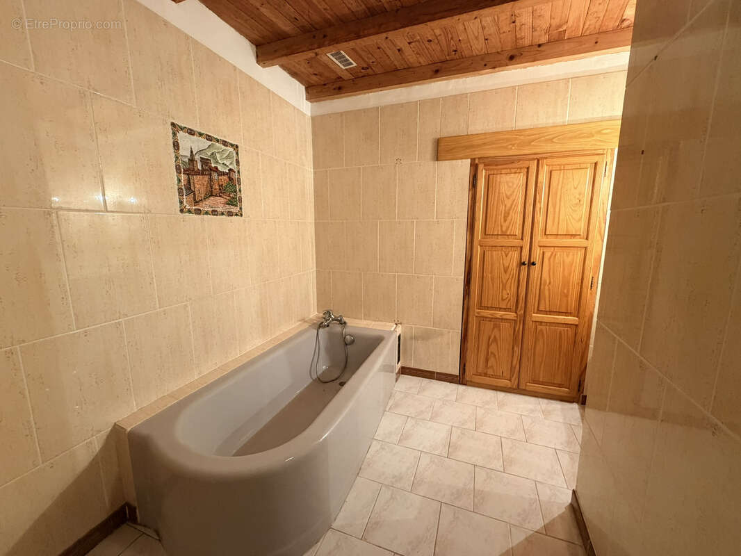 Villefranche-de-Conflent   Une maison de caractère au cœur d'un village chargé d'histoire - photo 22
