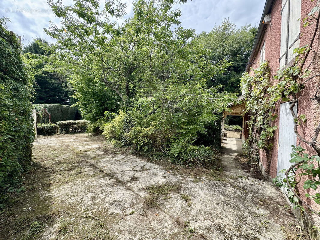 Maison à COULOMMIERS