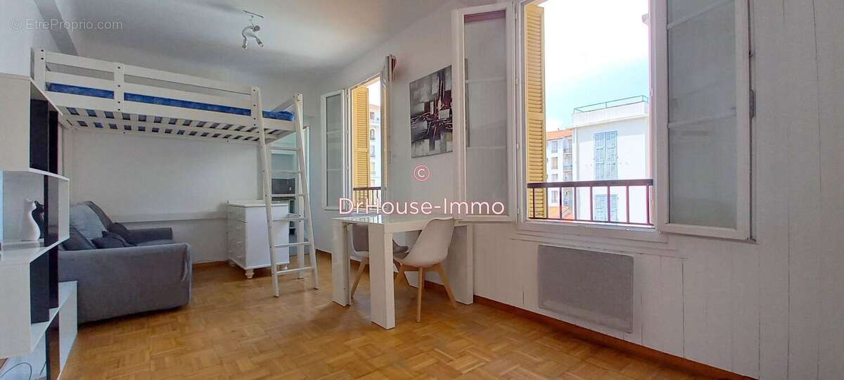 Photo Appartement à Nice au prix de 140 000€