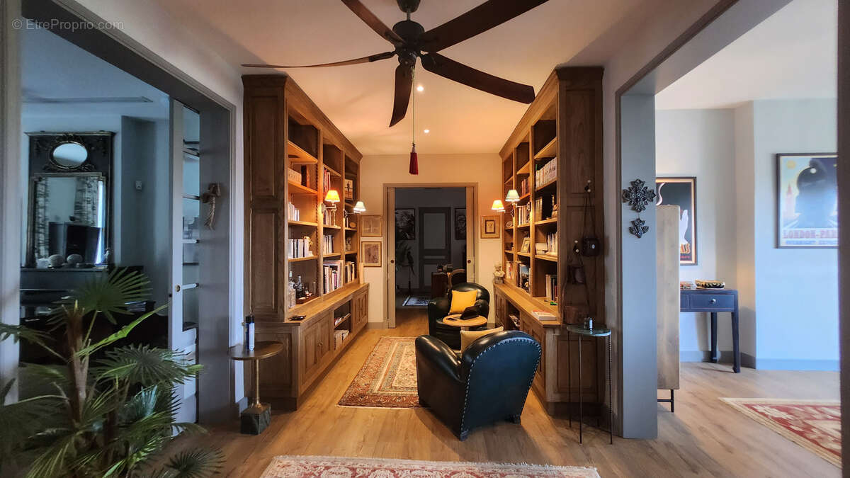 Appartement à AIX-EN-PROVENCE