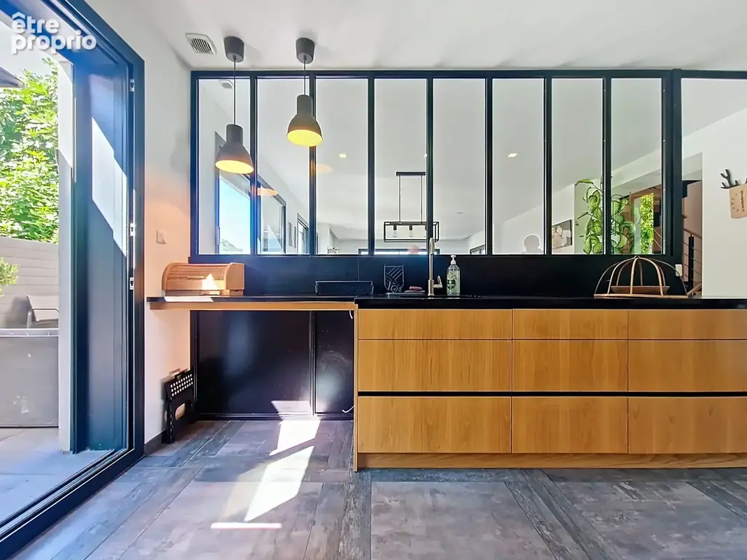 Entre Appartement et Maison 4 chambres 5 possibles TERRASSES GARAGE - photo 2