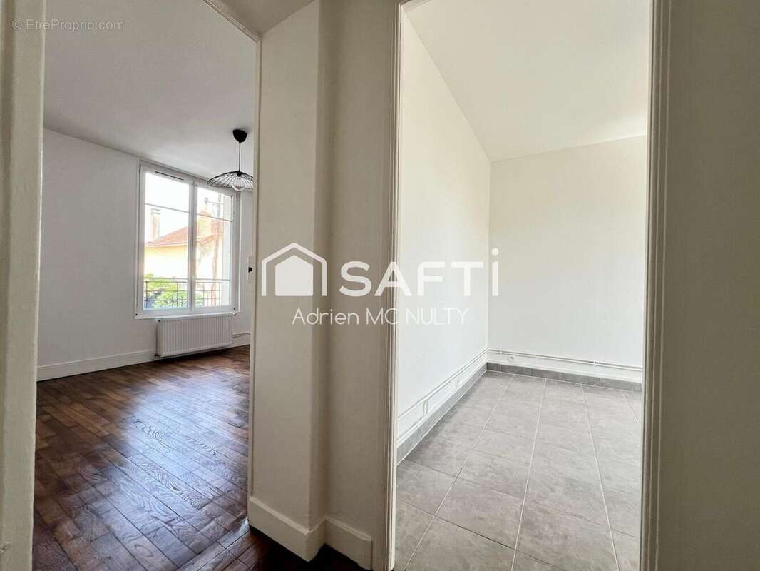 Photo 8 - Appartement à VILLENEUVE-SAINT-GEORGES