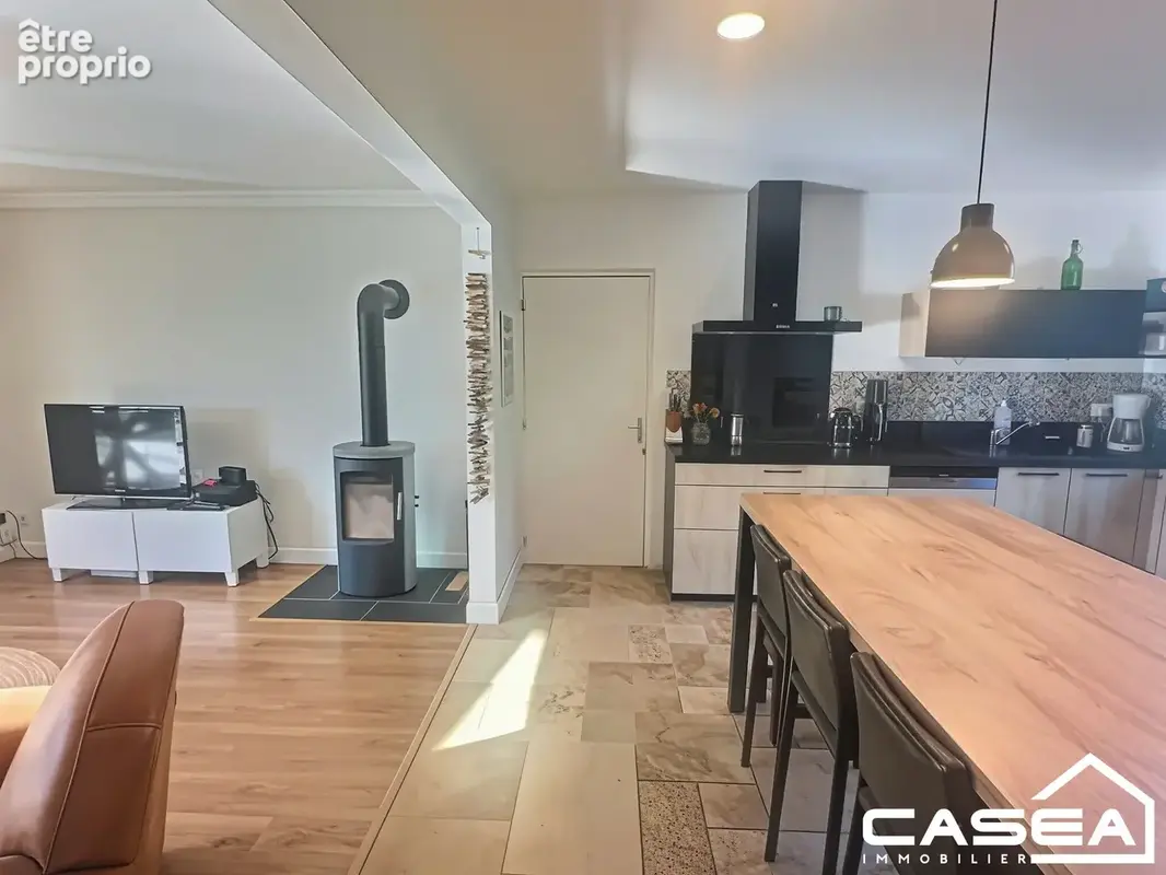 Maison 6 pièces 145 m² à vendre à Plomelin (29700) - photo 9