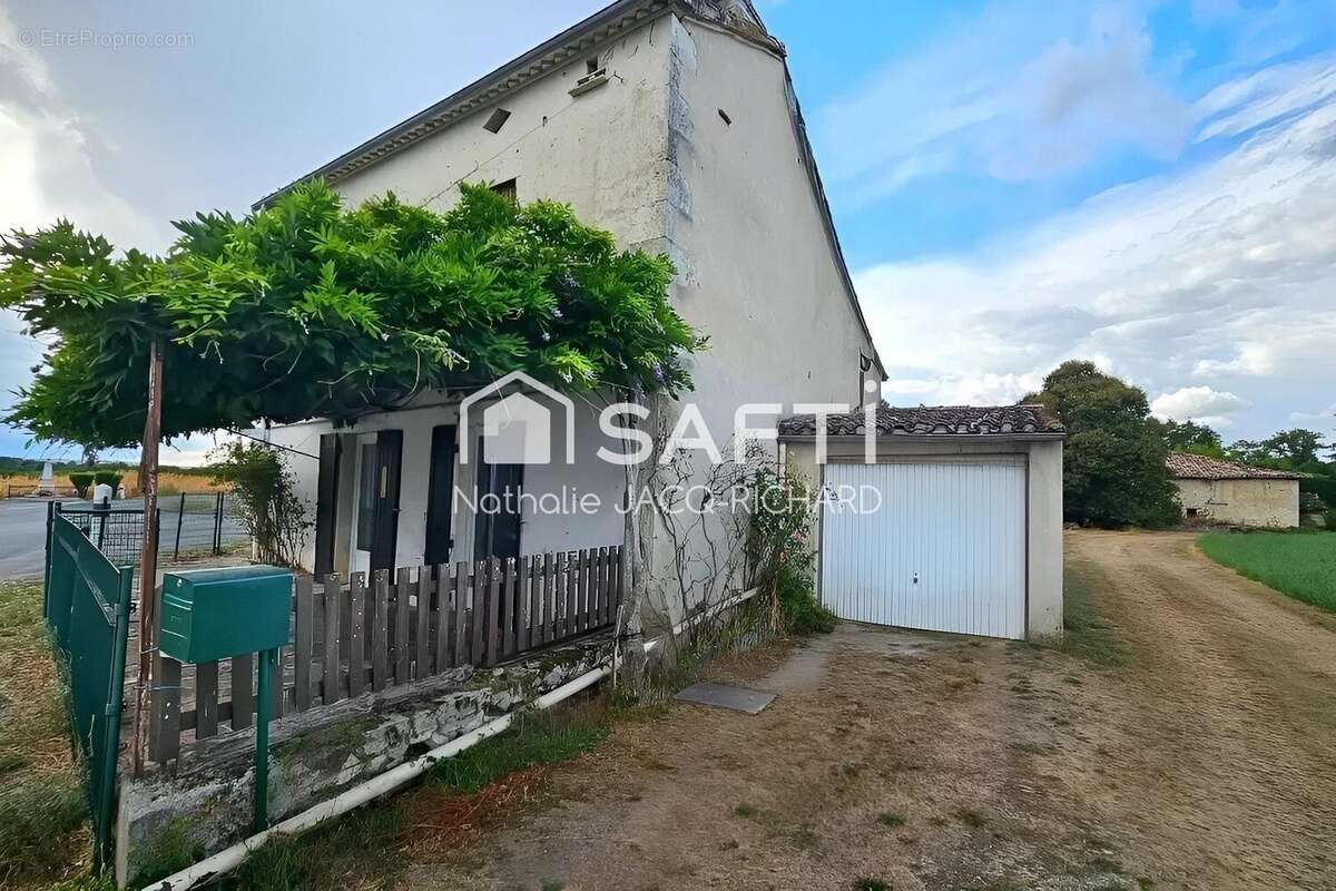 Maison 134 m² à Plaisance  - photo 8