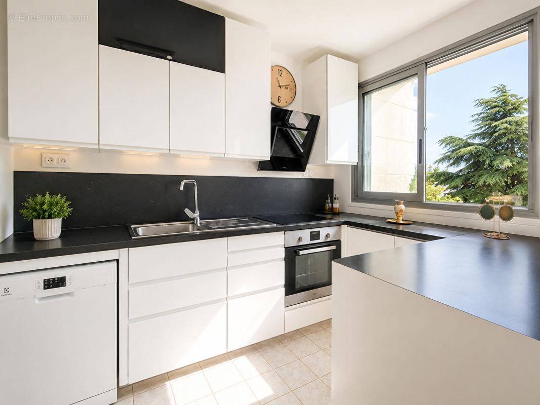 Appartement à SEVRES