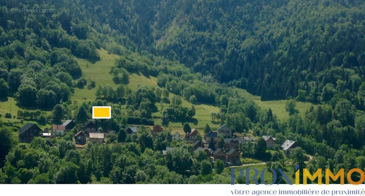 Terrain à ALLEMOND