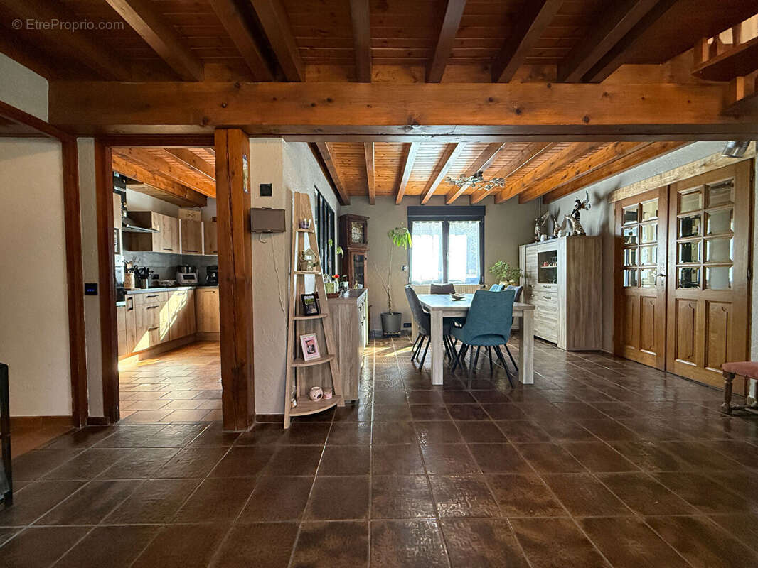Maison de plain-pied, Moirans-en Montagne, 111 m² - photo 3