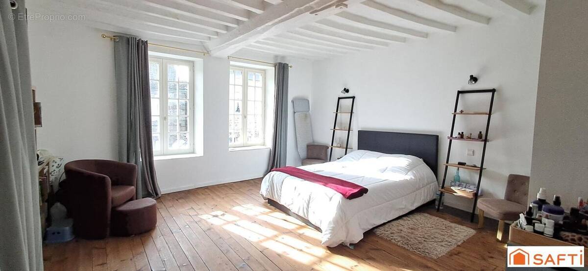 Photo 1 - Maison à LA FERTE-MACE
