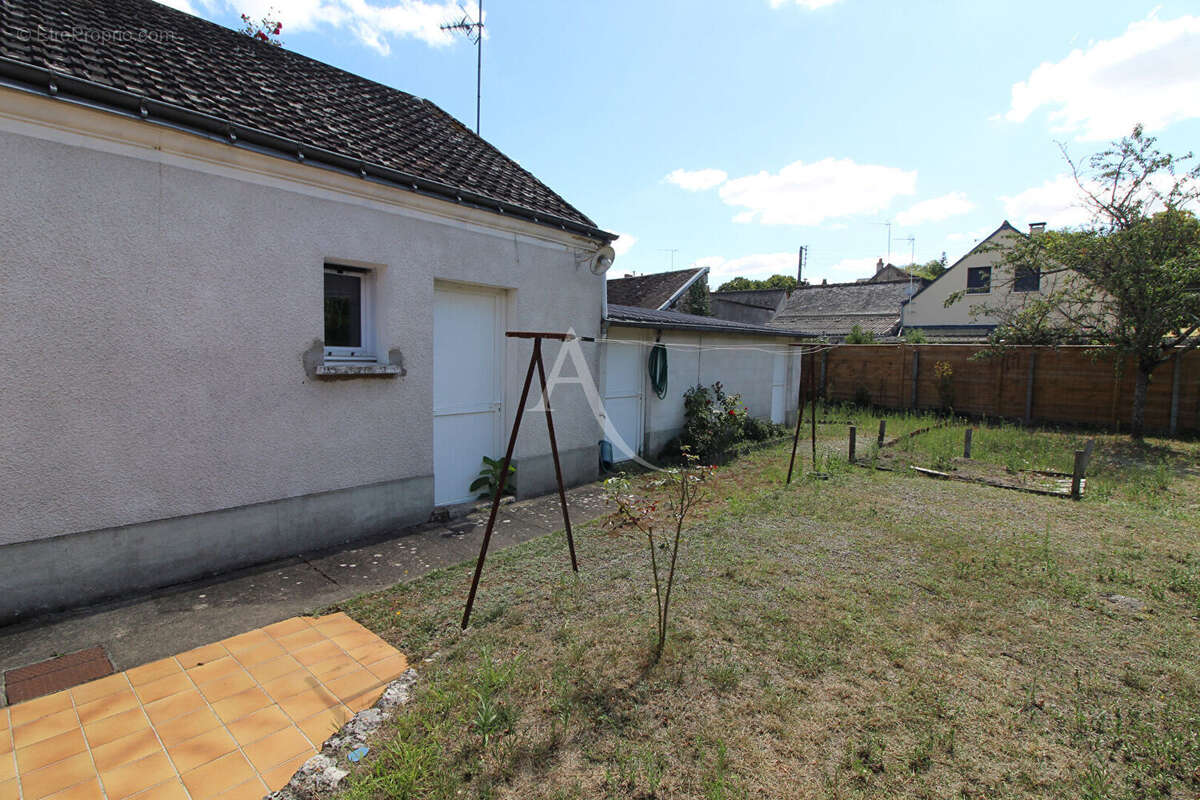 Maison à BLERE
