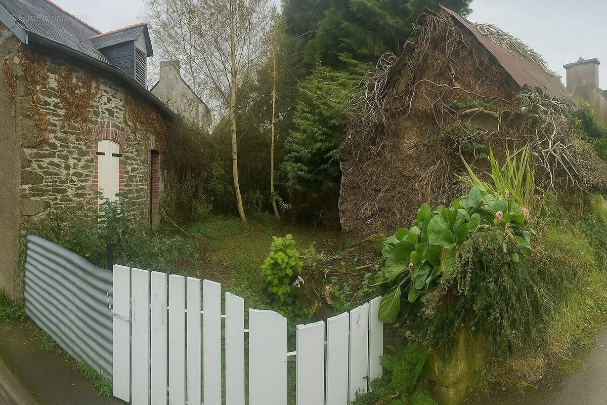 Maison à CARHAIX-PLOUGUER