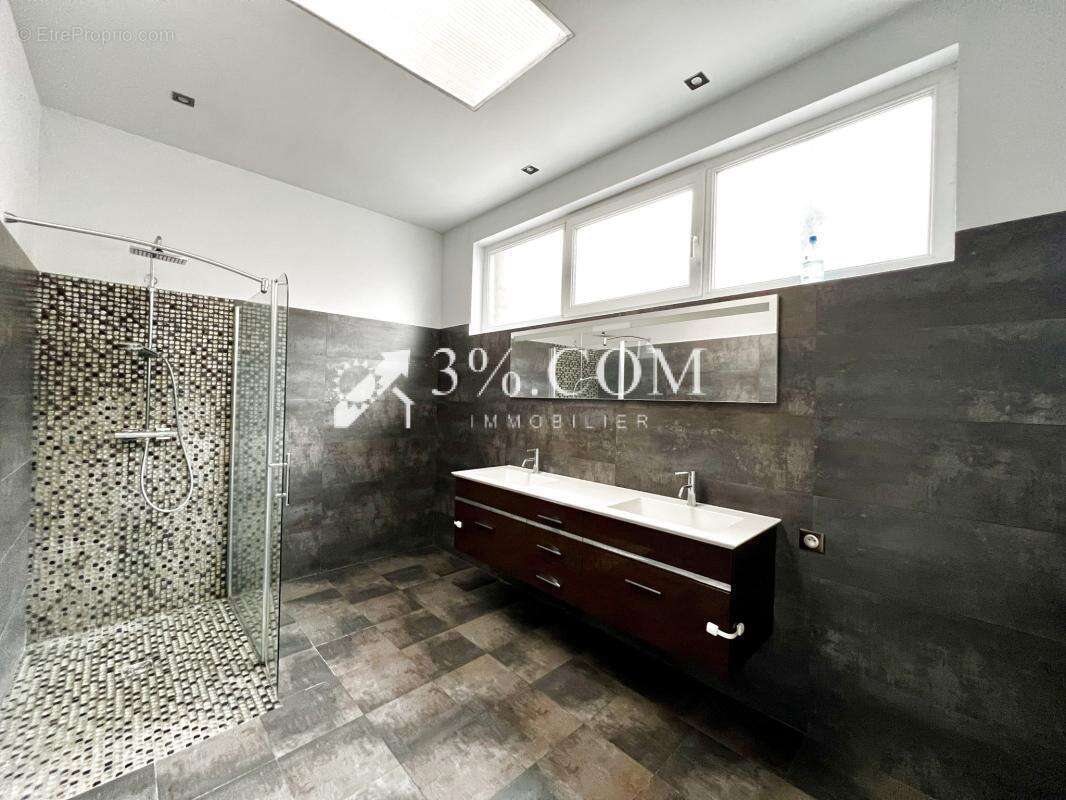 Appartement à FACHES-THUMESNIL