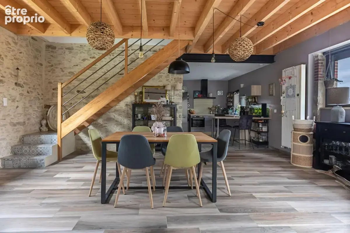 Maison Gorges 5 P . 3 Chs . Bureau . Garage . 135.89 M² . T 667 M² . Terrasses . Préau . Abri - photo 6