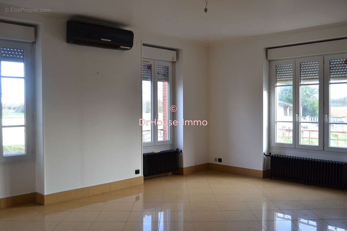 Maison à CHARENTON-DU-CHER