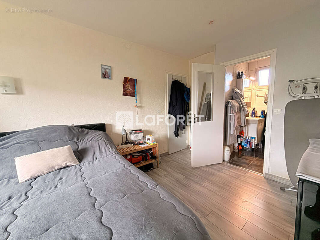 Maison à FRENOUVILLE