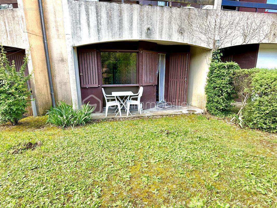 Appartement à GREOUX-LES-BAINS