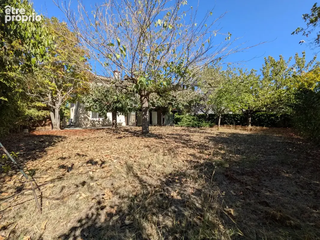 Maison T5/6 avec garage et jardin - photo 15