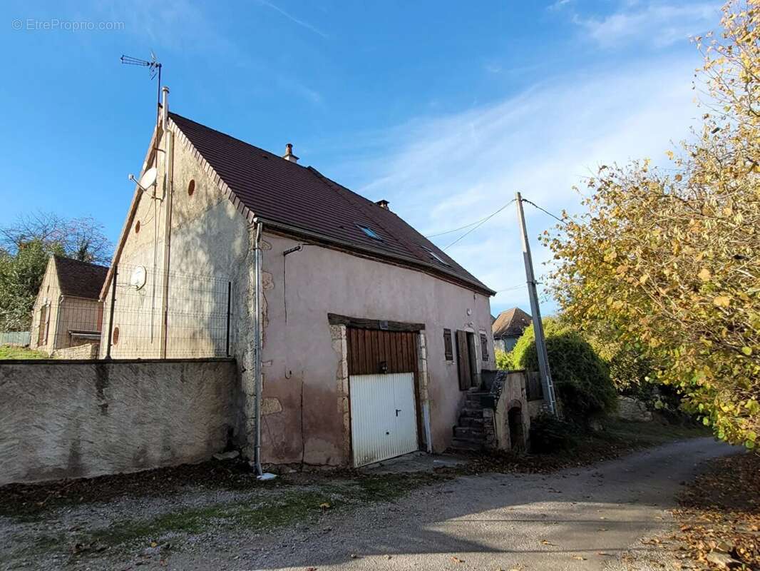 Maison à BRANSAT