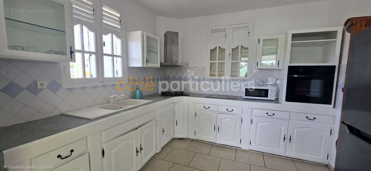 Ensemble immobilier à fort potentiel Sainte Anne 16 pièce(s) 390 m2 - photo 11