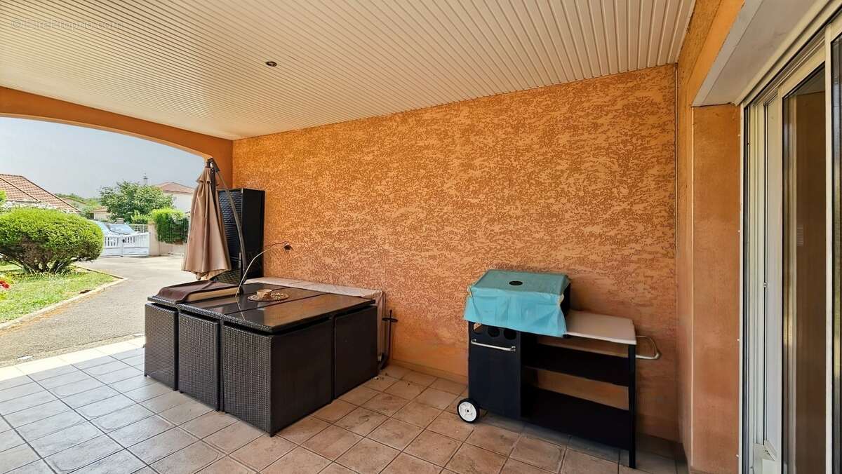 Maison à vendre 5 pièces, 4 chambres avec jardin et garage à LALOUBERE (65) - photo 21