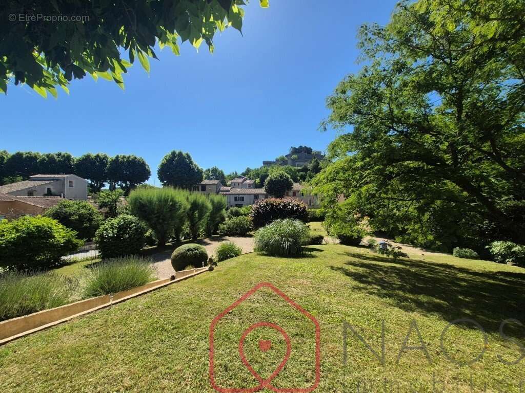 Maison à MANE