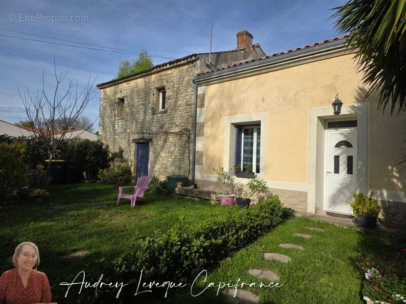 Maison à BREUIL-LA-REORTE