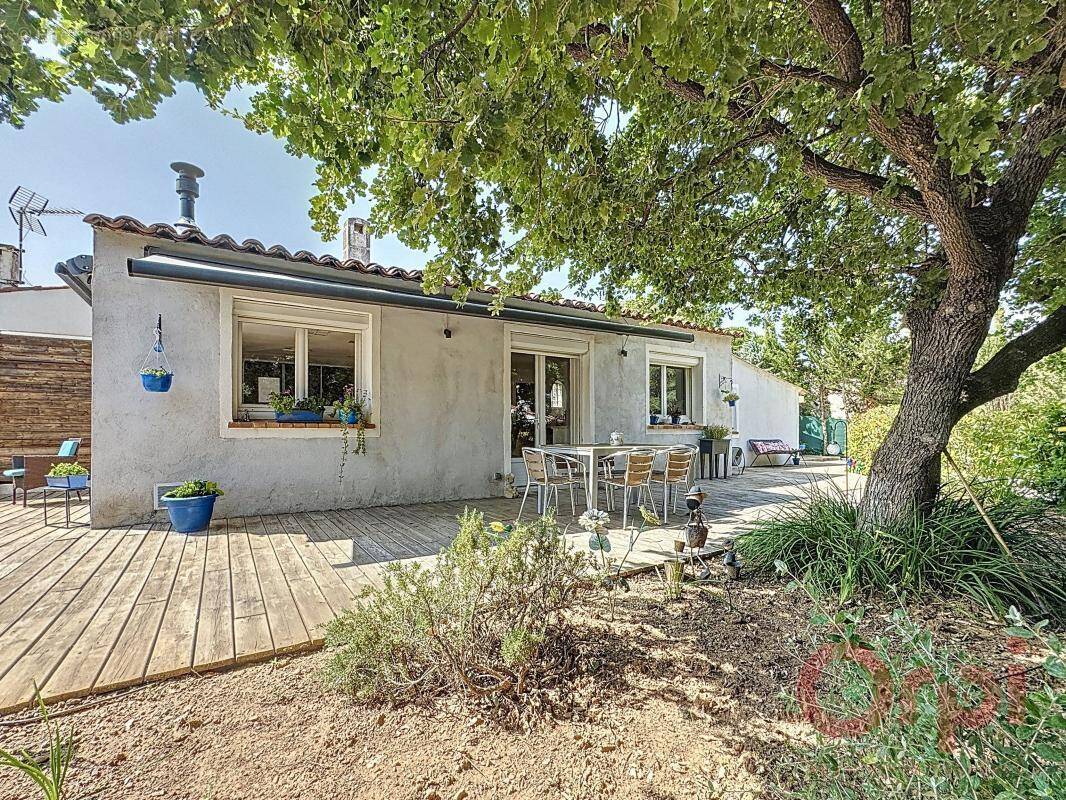 Maison à ROQUEBRUNE-SUR-ARGENS