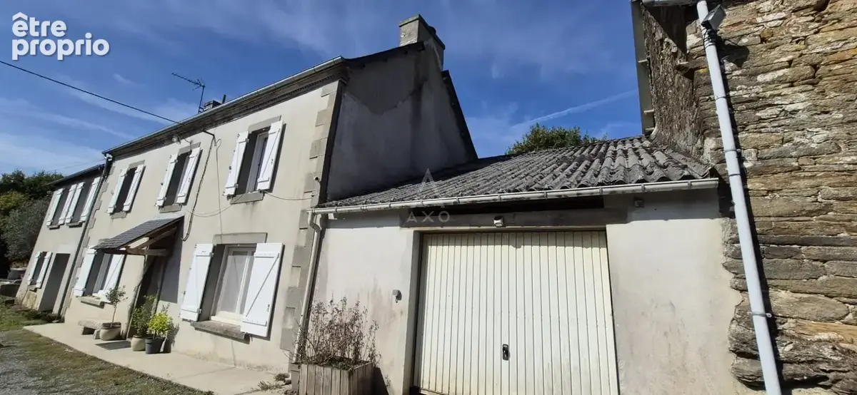 Corps de ferme en pierre  2,3 hectares  propriété équestre  calme absolu - photo 5
