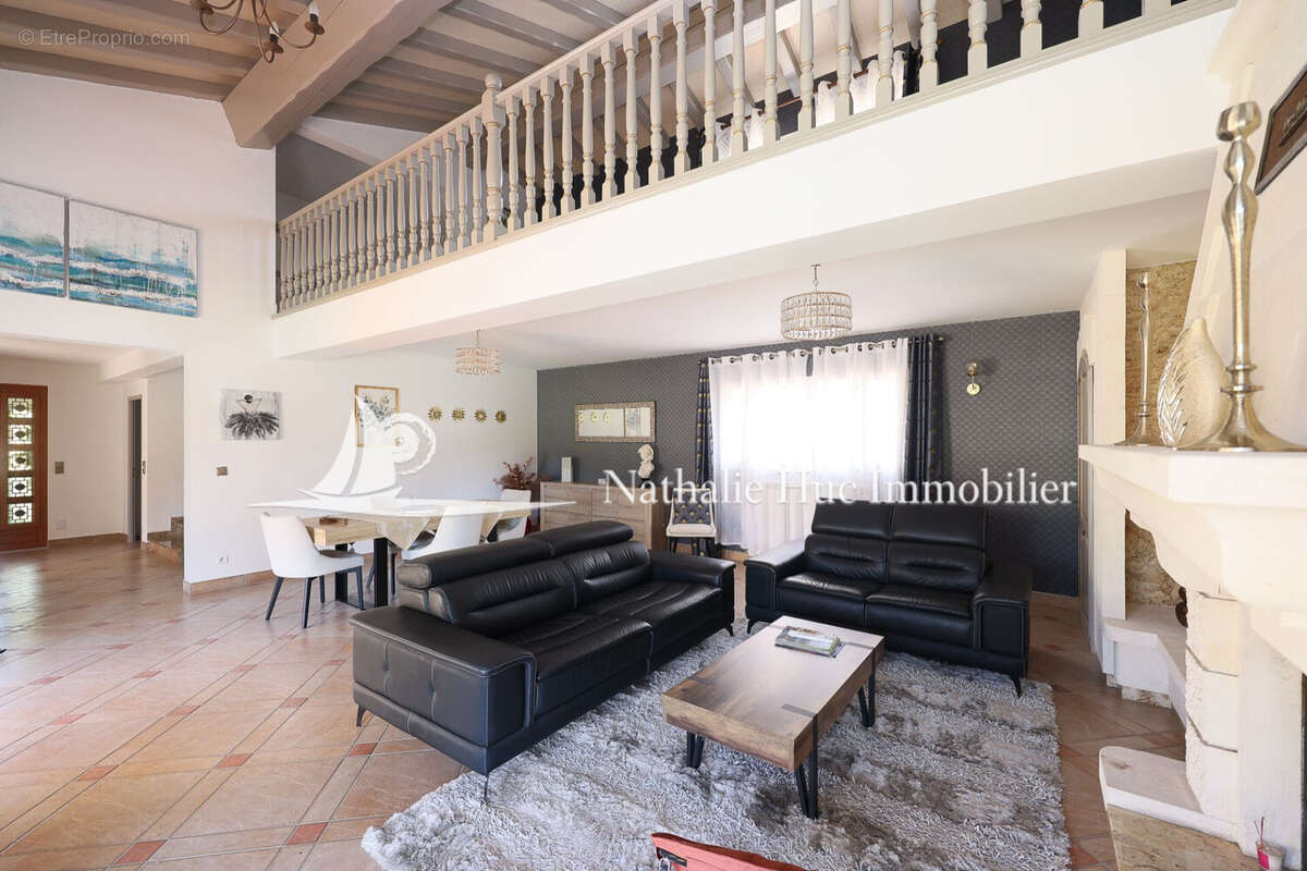 Maison à SAINT-CYPRIEN