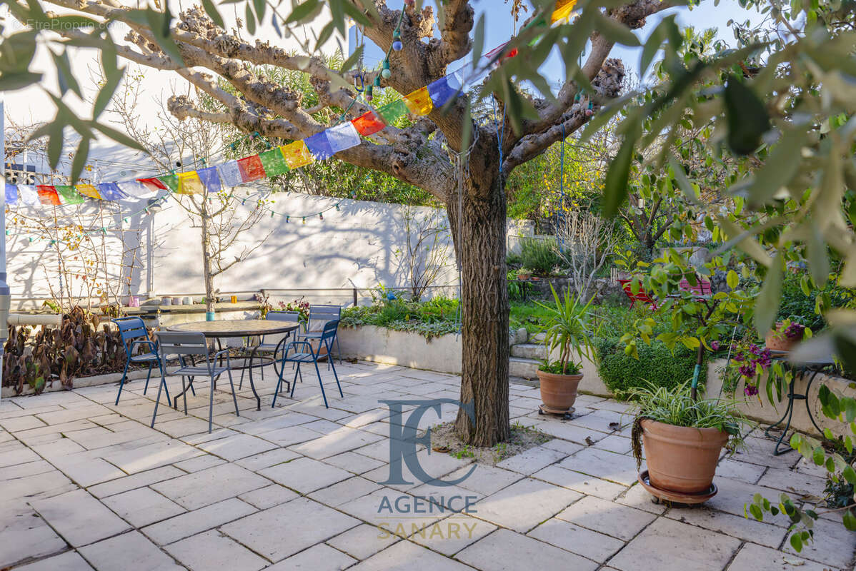 Maison à MARSEILLE-11E