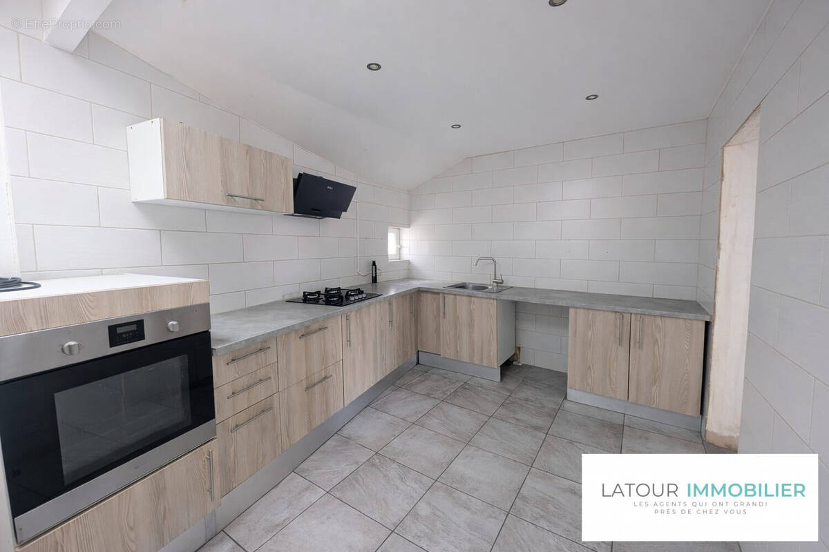 Maison à BOURGOIN-JALLIEU