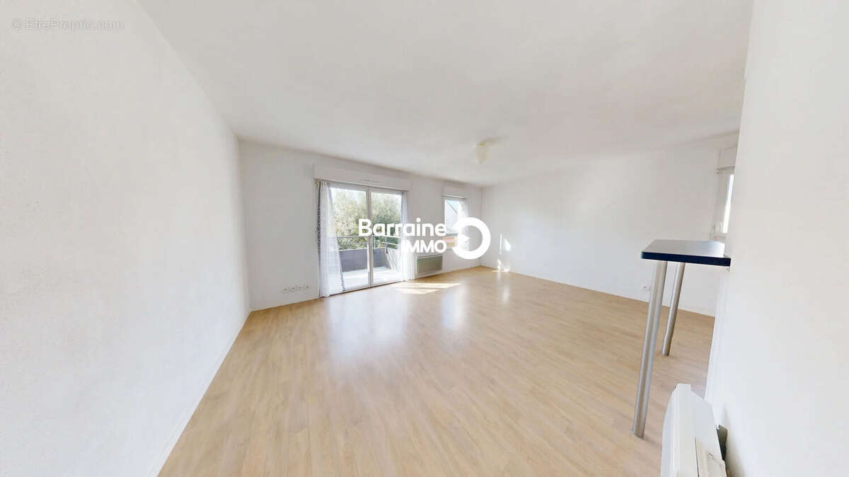 Appartement à GUIDEL